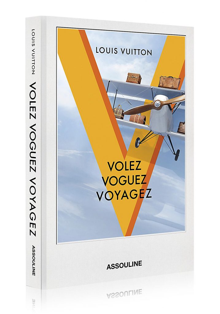 louis-vuitton-volez-voguez-voyagez-louis-vuitton-album-books--R08270_PM2_Front view