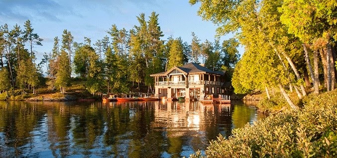 Wednesday Wanderlust ~ A Luxury Lake Retreat
