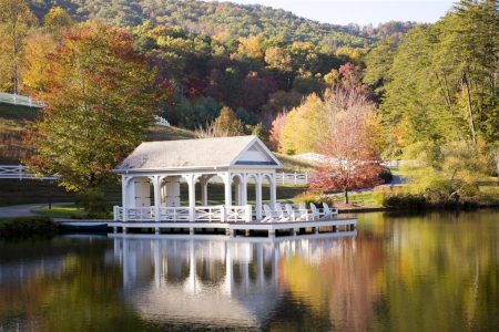 Welcome to October ~ Five Luxury Resorts to Celebrate Fall!